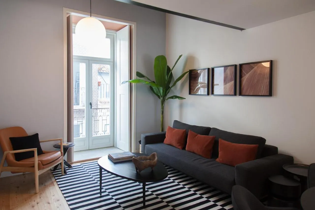ליסבון Flh Intendente Elegant Mezzanine With Balcony דירה