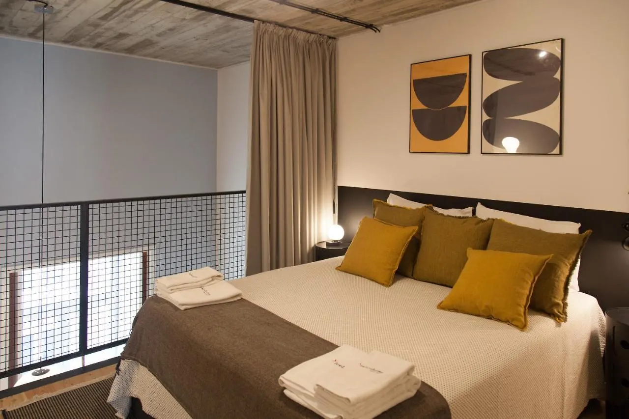 דירה ליסבון Flh Intendente Elegant Mezzanine With Balcony פורטוגל