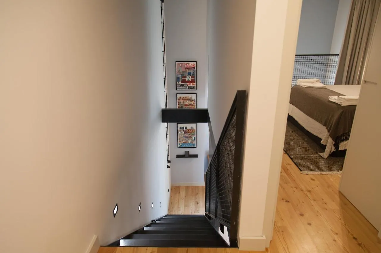 דירה ליסבון Flh Intendente Elegant Mezzanine With Balcony